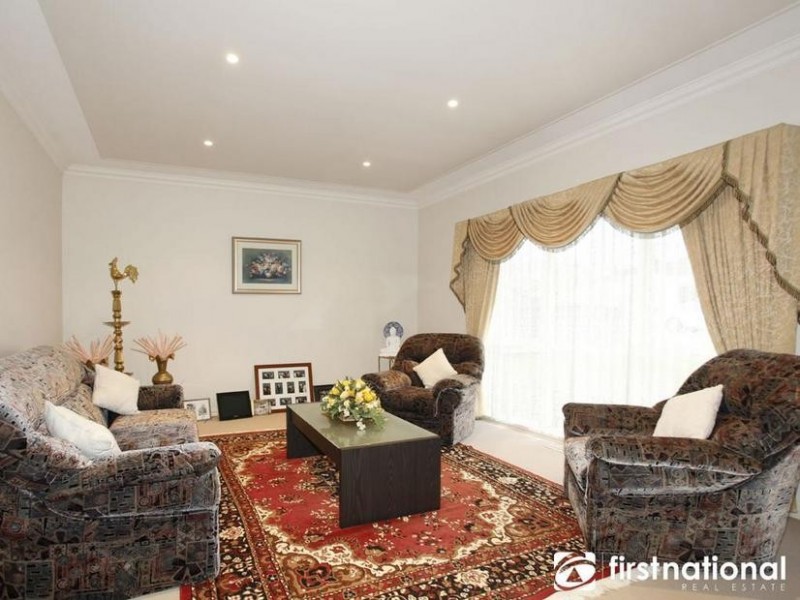 16 Piccadilly Court, Narre Warren South VIC 3805