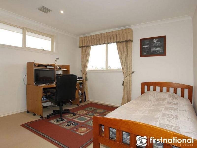 16 Piccadilly Court, Narre Warren South VIC 3805