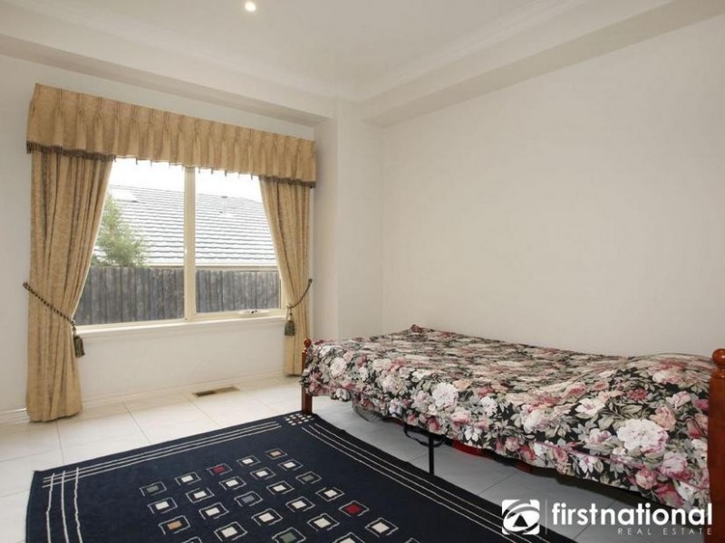 16 Piccadilly Court, Narre Warren South VIC 3805