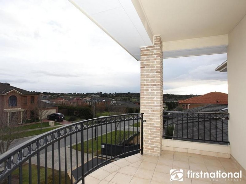 16 Piccadilly Court, Narre Warren South VIC 3805