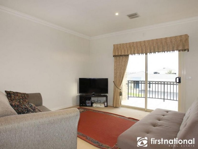 16 Piccadilly Court, Narre Warren South VIC 3805