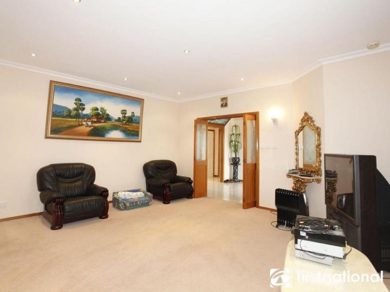 20 Marson Crescent, Hallam VIC 3803