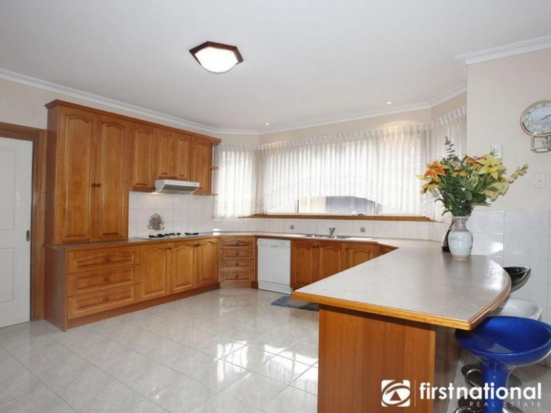 20 Marson Crescent, Hallam VIC 3803