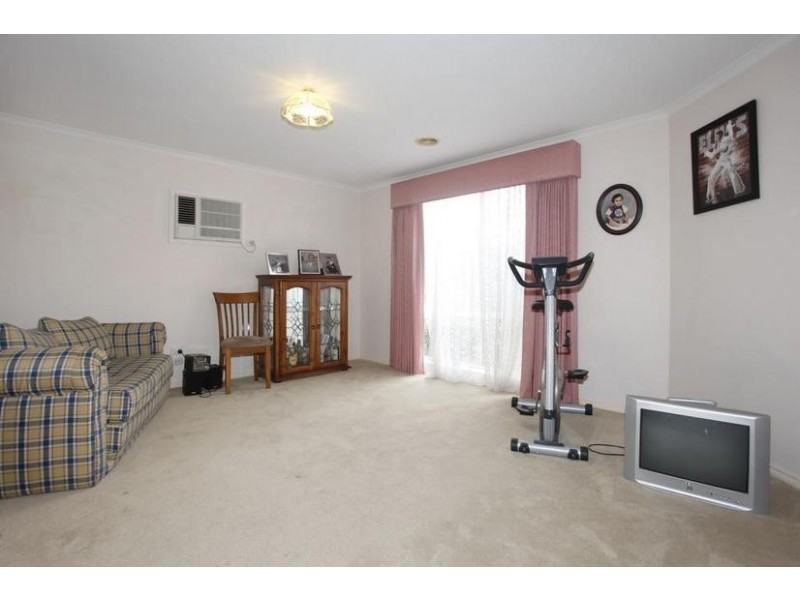 14 Peveril Court, Narre Warren VIC 3805