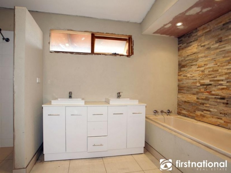 52 Apple Street, Pearcedale VIC 3912