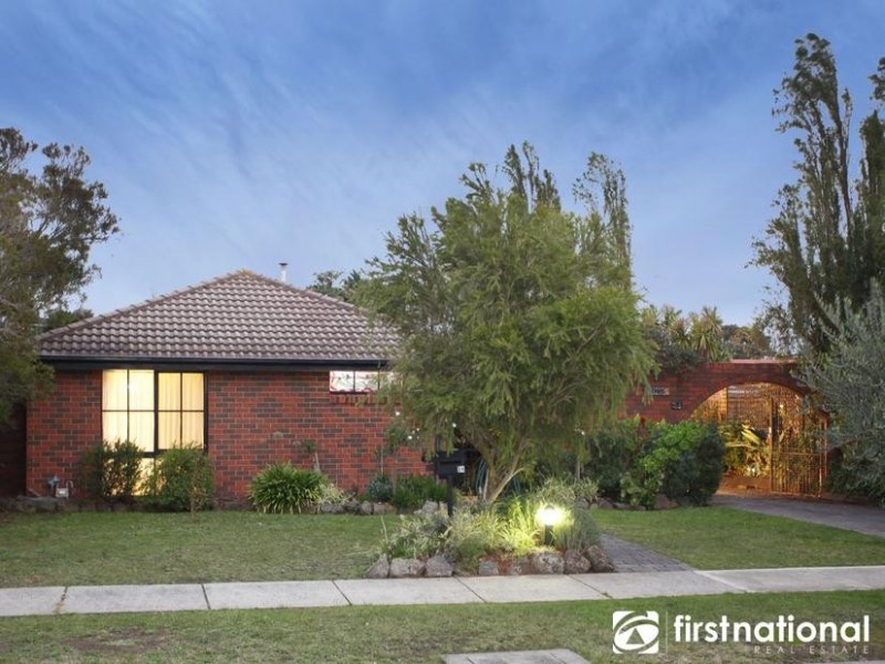 24 Guildford Crescent, Narre Warren VIC 3805