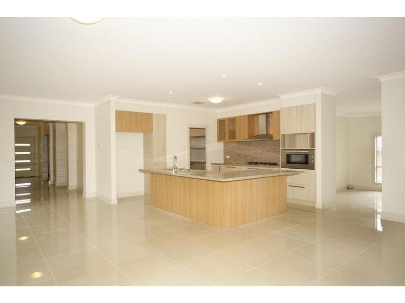 17 Avenview Drive, Narre Warren North VIC 3804