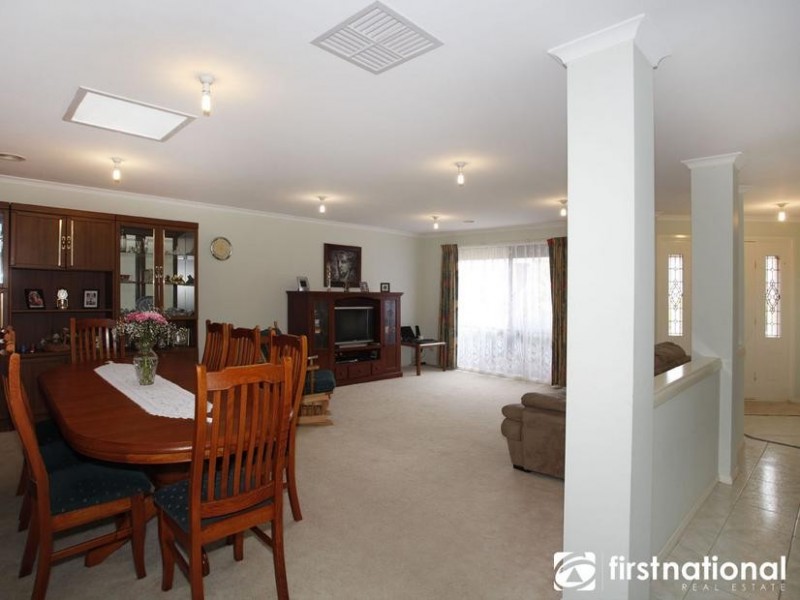 19 Knightsbridge Court, Narre Warren VIC 3805