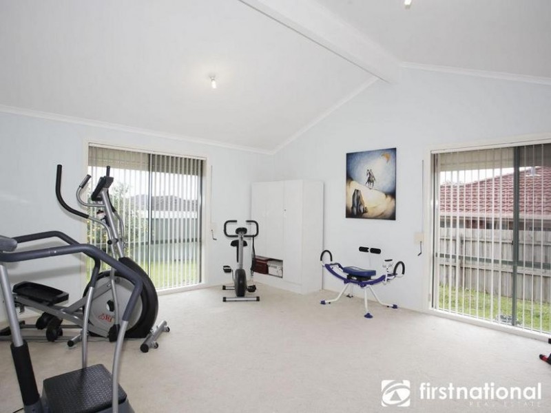 19 Knightsbridge Court, Narre Warren VIC 3805