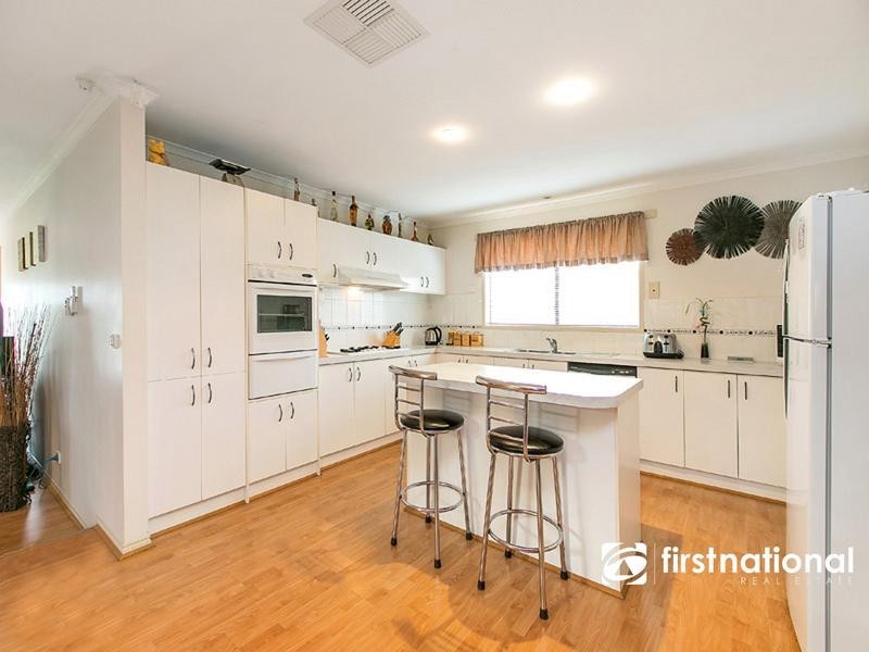 20 Ironbark Court, Hampton Park VIC 3976