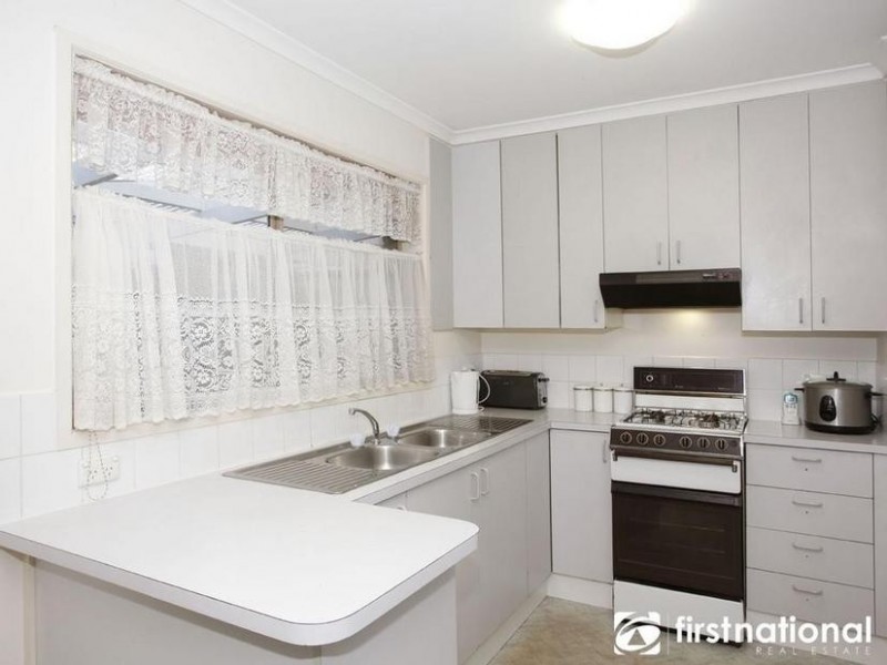 2 Topaz Place, Narre Warren VIC 3805