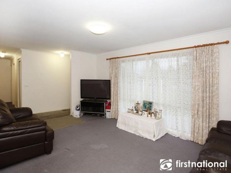 2 Topaz Place, Narre Warren VIC 3805