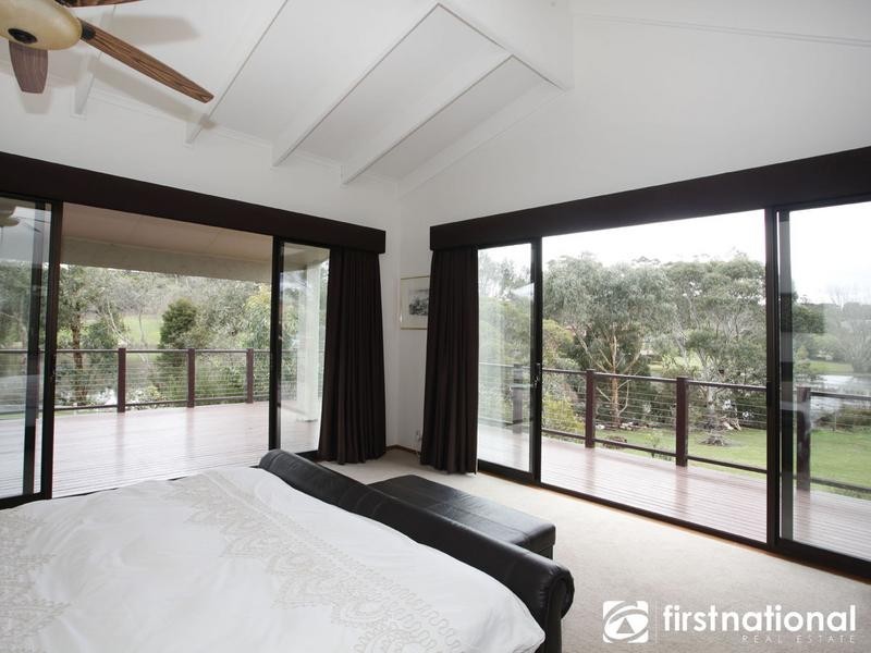 11 & 12 Oaks Court, Lysterfield South VIC 3156