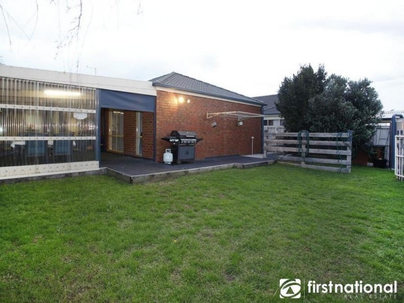 7 Hadley Circuit, Narre Warren South VIC 3805