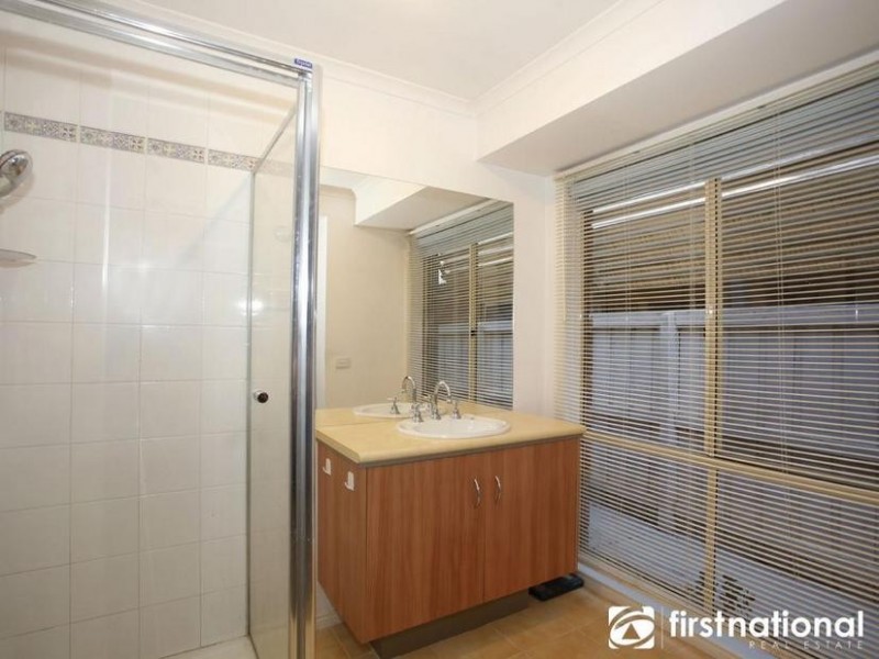 7 Hadley Circuit, Narre Warren South VIC 3805