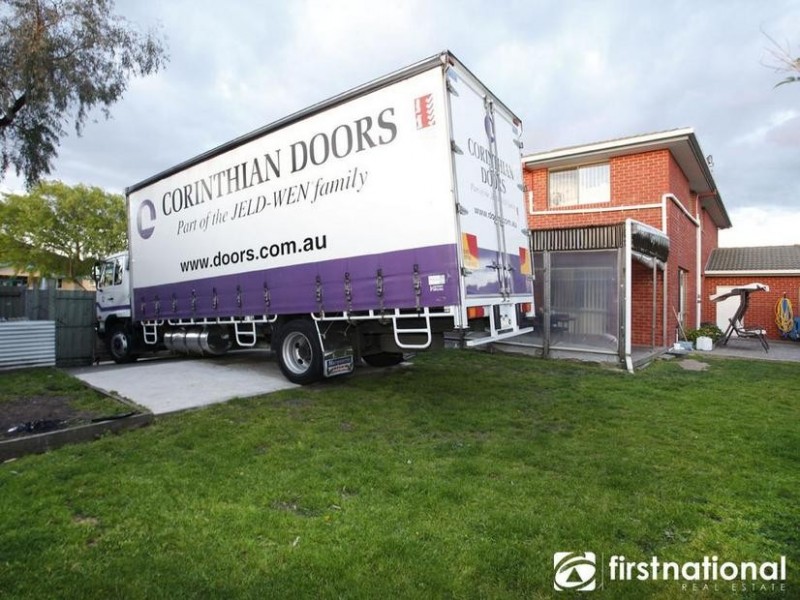 2 Portree Place, Narre Warren South VIC 3805