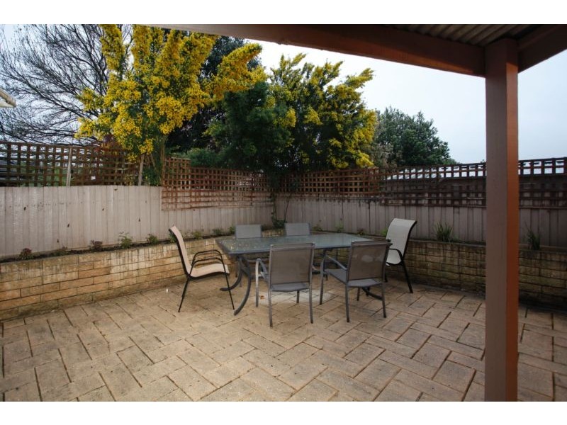 25 Strathaird Drive, Narre Warren South VIC 3805