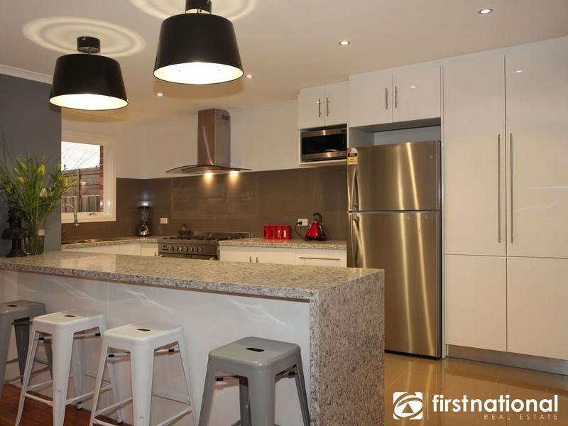 14 Green Ridge Avenue, Narre Warren VIC 3805