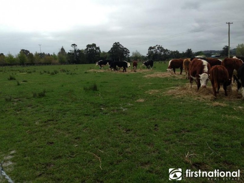 32 McMullen Road, Officer VIC 3809