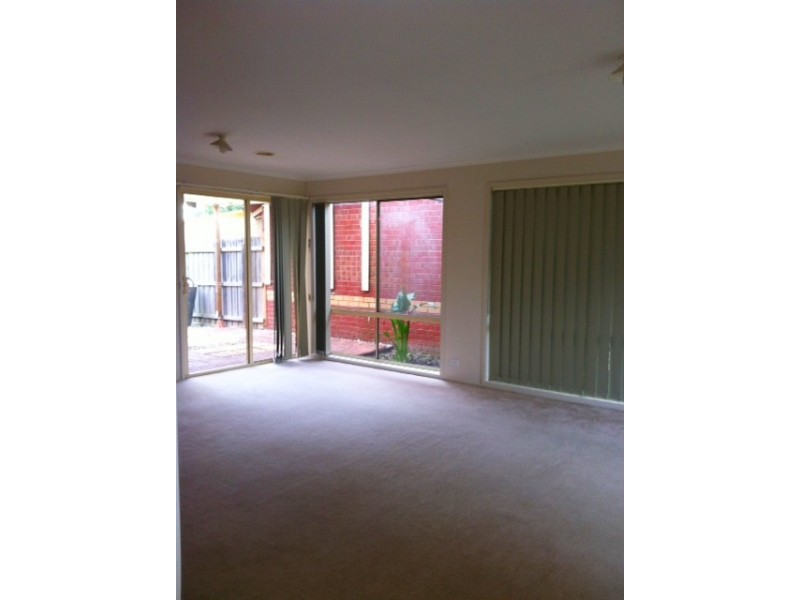 28 Lassiter Court, Narre Warren South VIC 3805