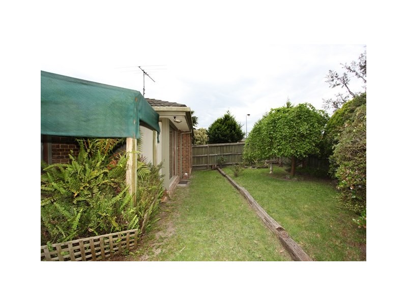 1 Alpine Walk, Hampton Park VIC 3976