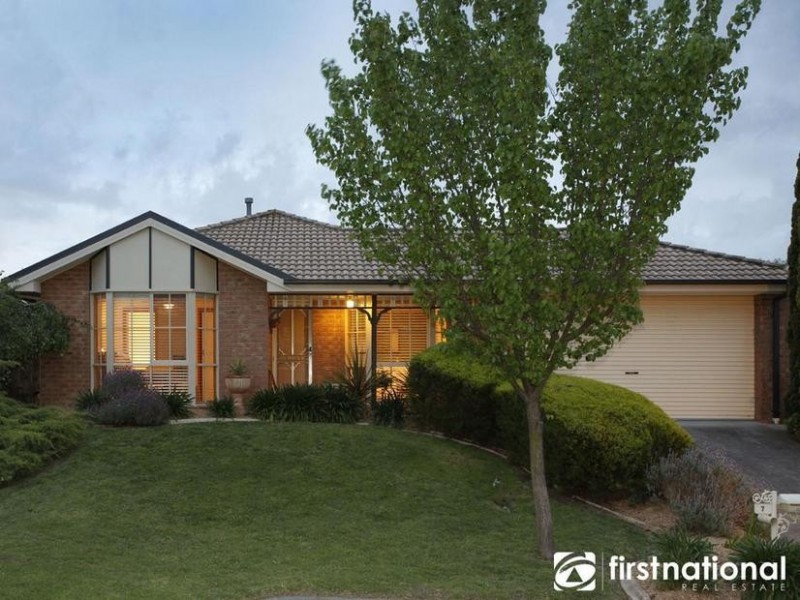 7 Hedgerow Court, Narre Warren South VIC 3805