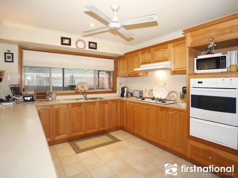 7 Hedgerow Court, Narre Warren South VIC 3805