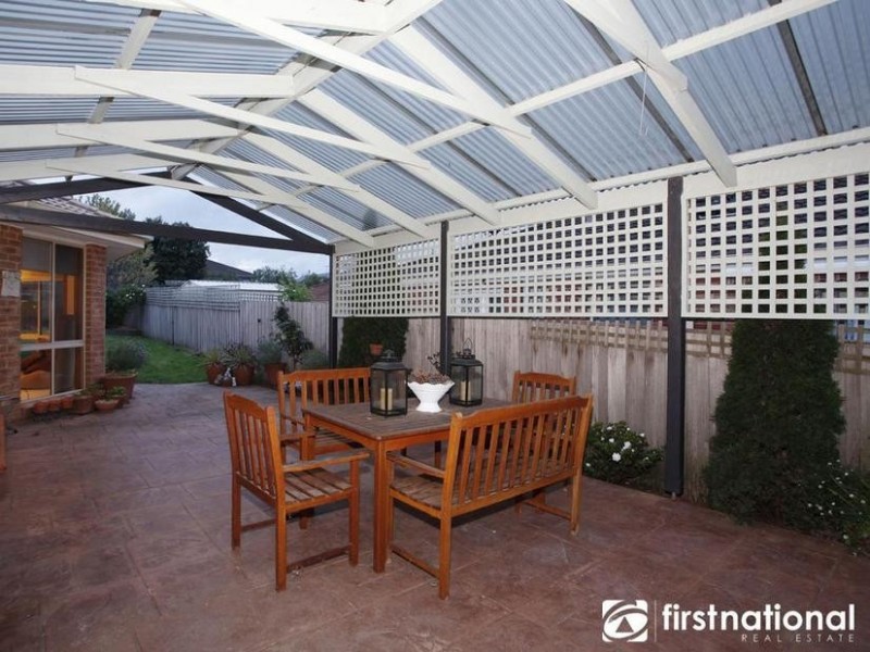 7 Hedgerow Court, Narre Warren South VIC 3805