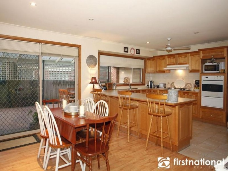 7 Hedgerow Court, Narre Warren South VIC 3805