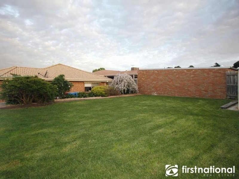 7 Hedgerow Court, Narre Warren South VIC 3805