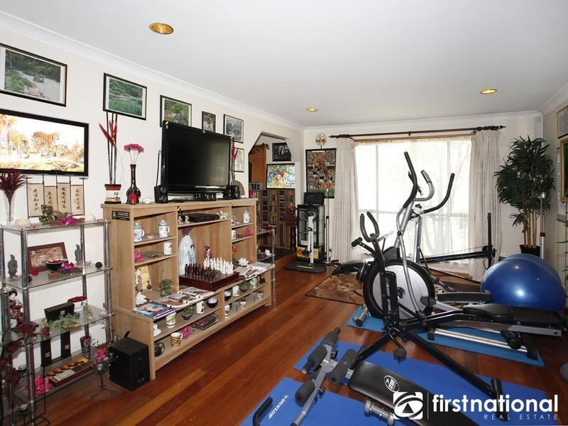 45 Strathavan Drive, Berwick VIC 3806