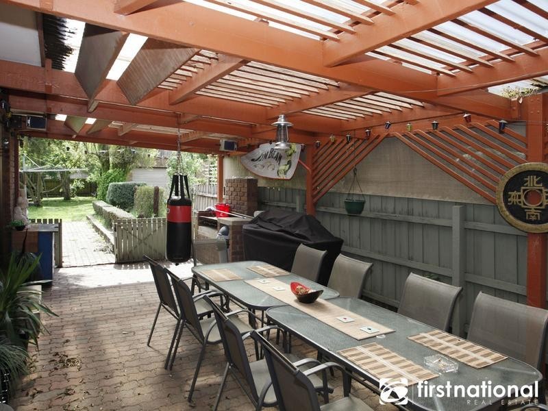 45 Strathavan Drive, Berwick VIC 3806