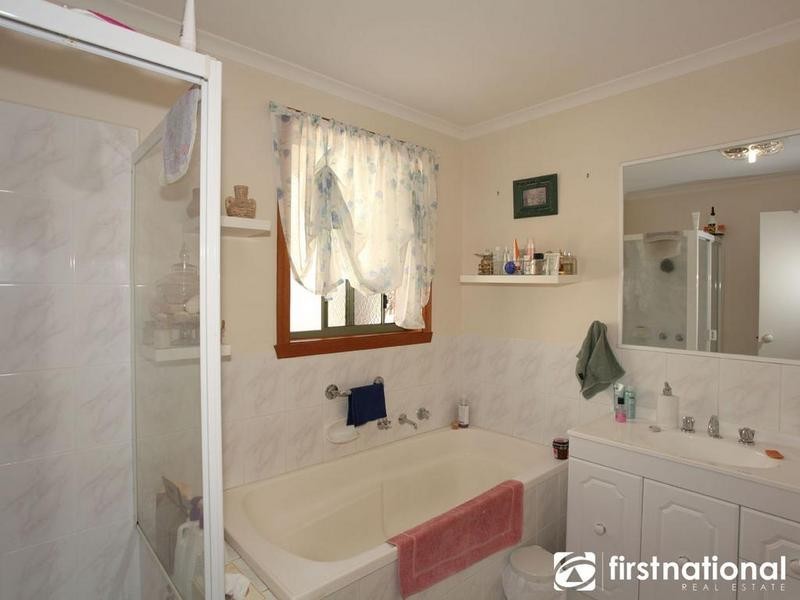 46 Sunnyside Drive, Berwick VIC 3806