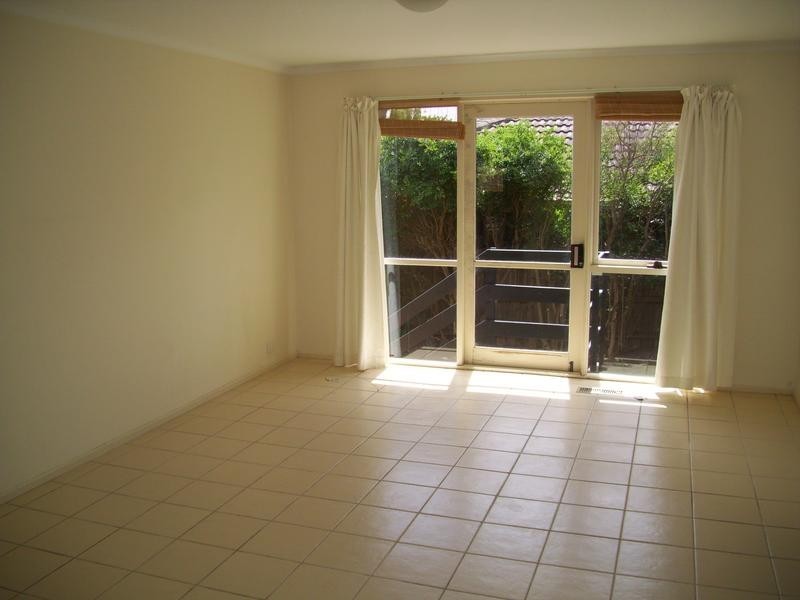 12 Shawnee Court, Narre Warren VIC 3805