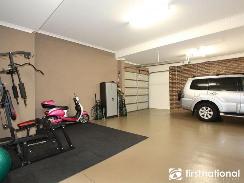 3 Otterburn Drive, Berwick VIC 3806