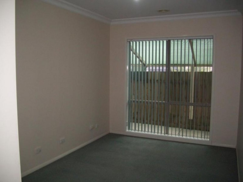 50 Galloway Drive, Narre Warren South VIC 3805