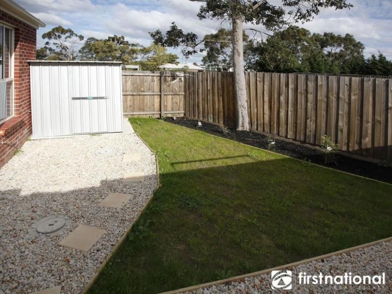 2/105 Springfield Drive, Narre Warren VIC 3805