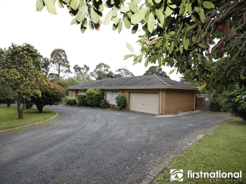 7 Legerwood Road, Narre Warren North VIC 3804