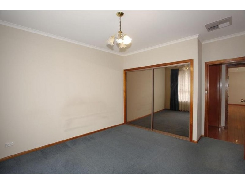 10 Simmonds Place, Endeavour Hills VIC 3802