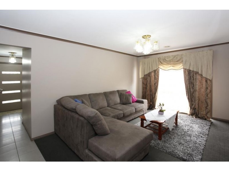 94 Ridgemont Drive, Berwick VIC 3806