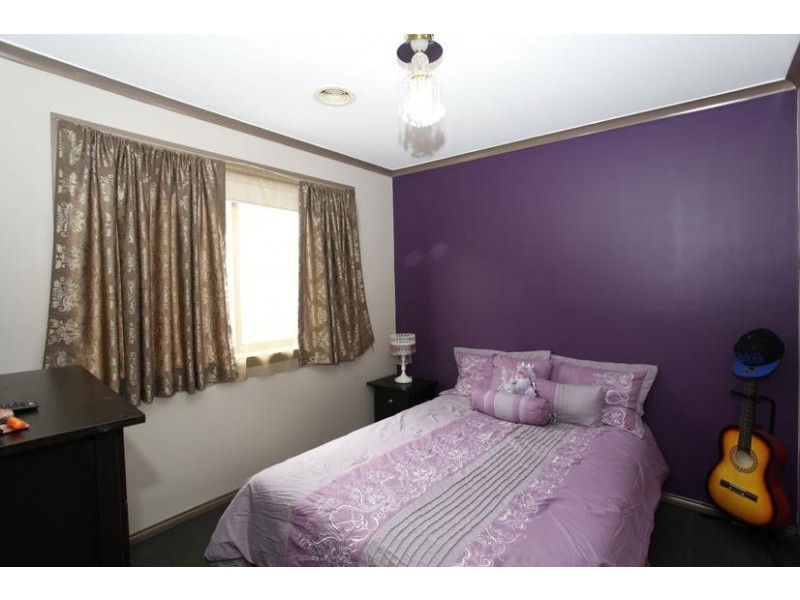 94 Ridgemont Drive, Berwick VIC 3806