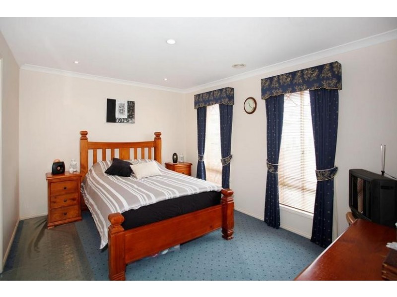 1 Conica Court, Hallam VIC 3803