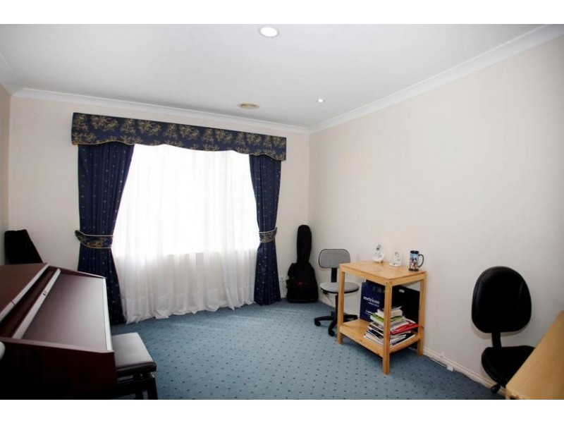 1 Conica Court, Hallam VIC 3803