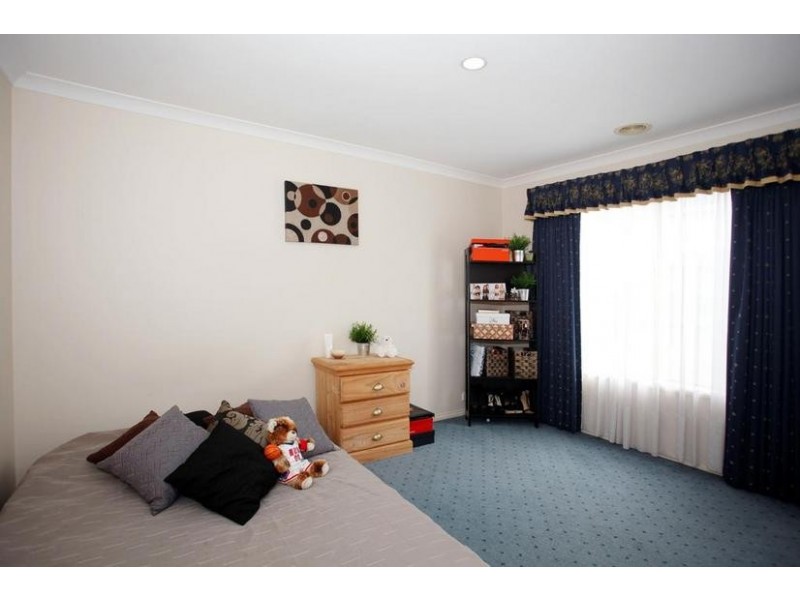 1 Conica Court, Hallam VIC 3803