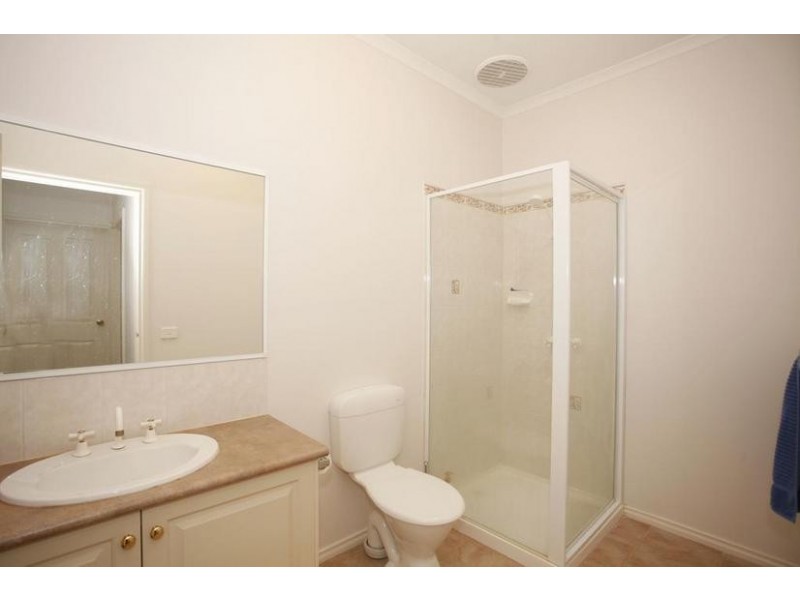 1/5 Kentucky Close, Narre Warren VIC 3805