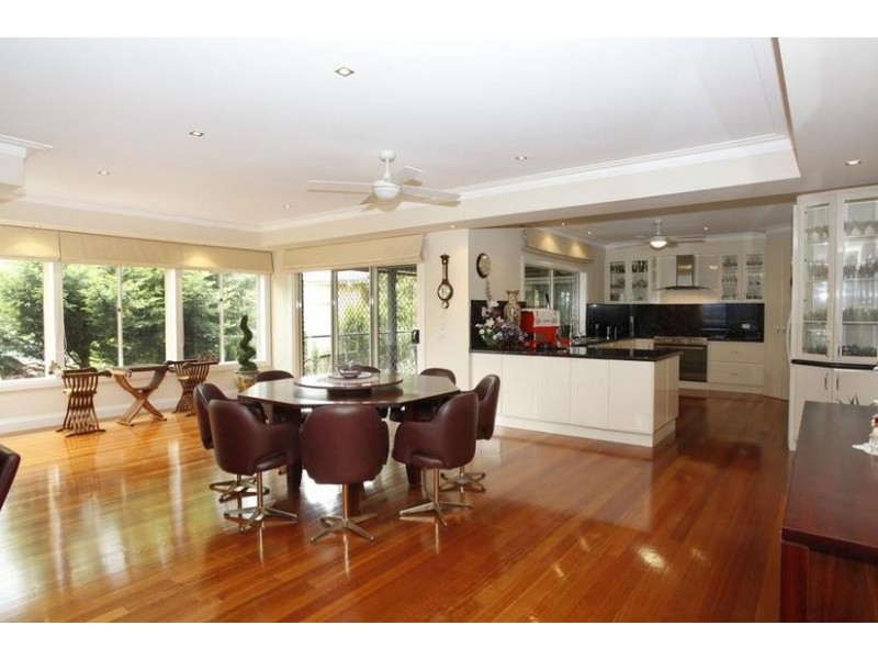 13 Kallara Crescent, Narre Warren VIC 3805