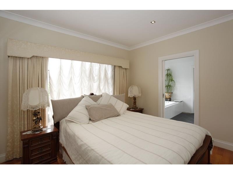 13 Kallara Crescent, Narre Warren VIC 3805