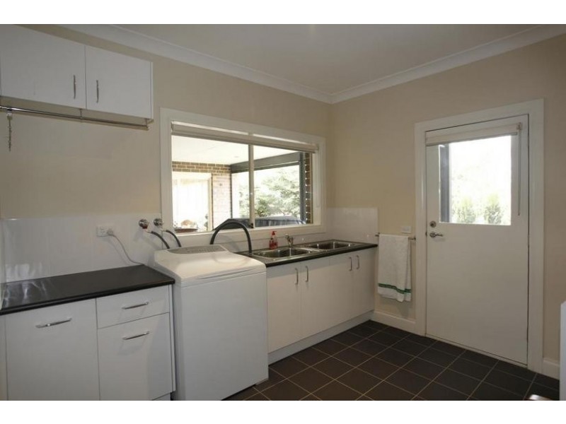 13 Kallara Crescent, Narre Warren VIC 3805