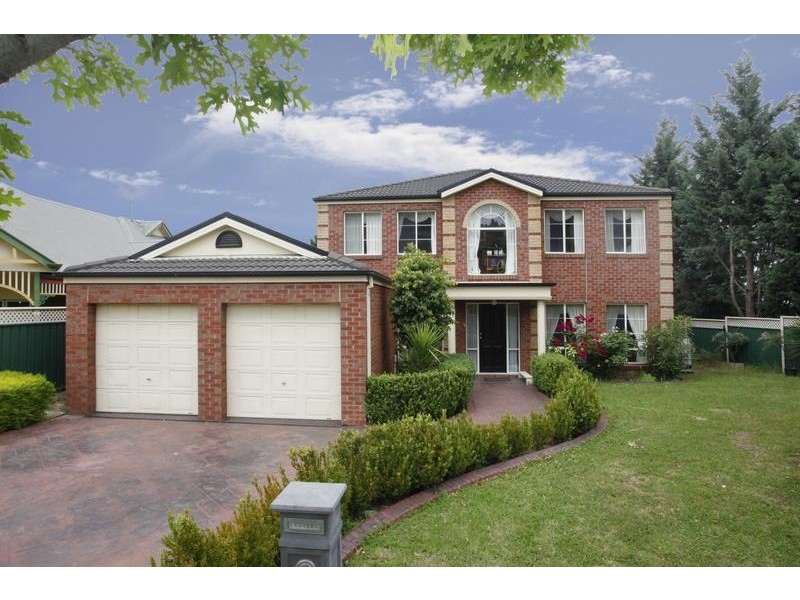 135 Montbrae Circuit, Narre Warren North VIC 3804