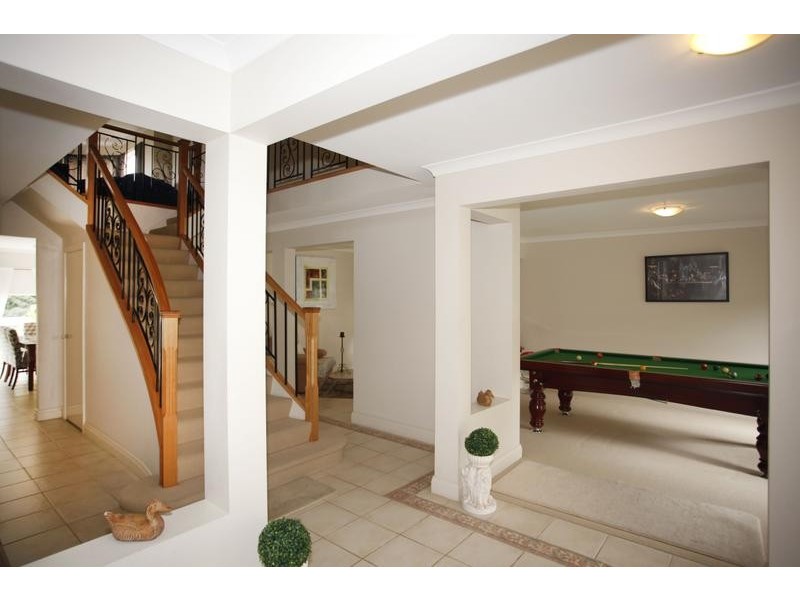 135 Montbrae Circuit, Narre Warren North VIC 3804